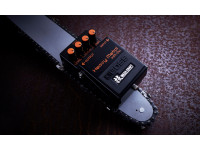 BOSS HM-2W Heavy Metal Distorção - Edição Especial Waza Craft BOSS HM-2W Heavy Metal Distorção - Edição Especial Waza Craft